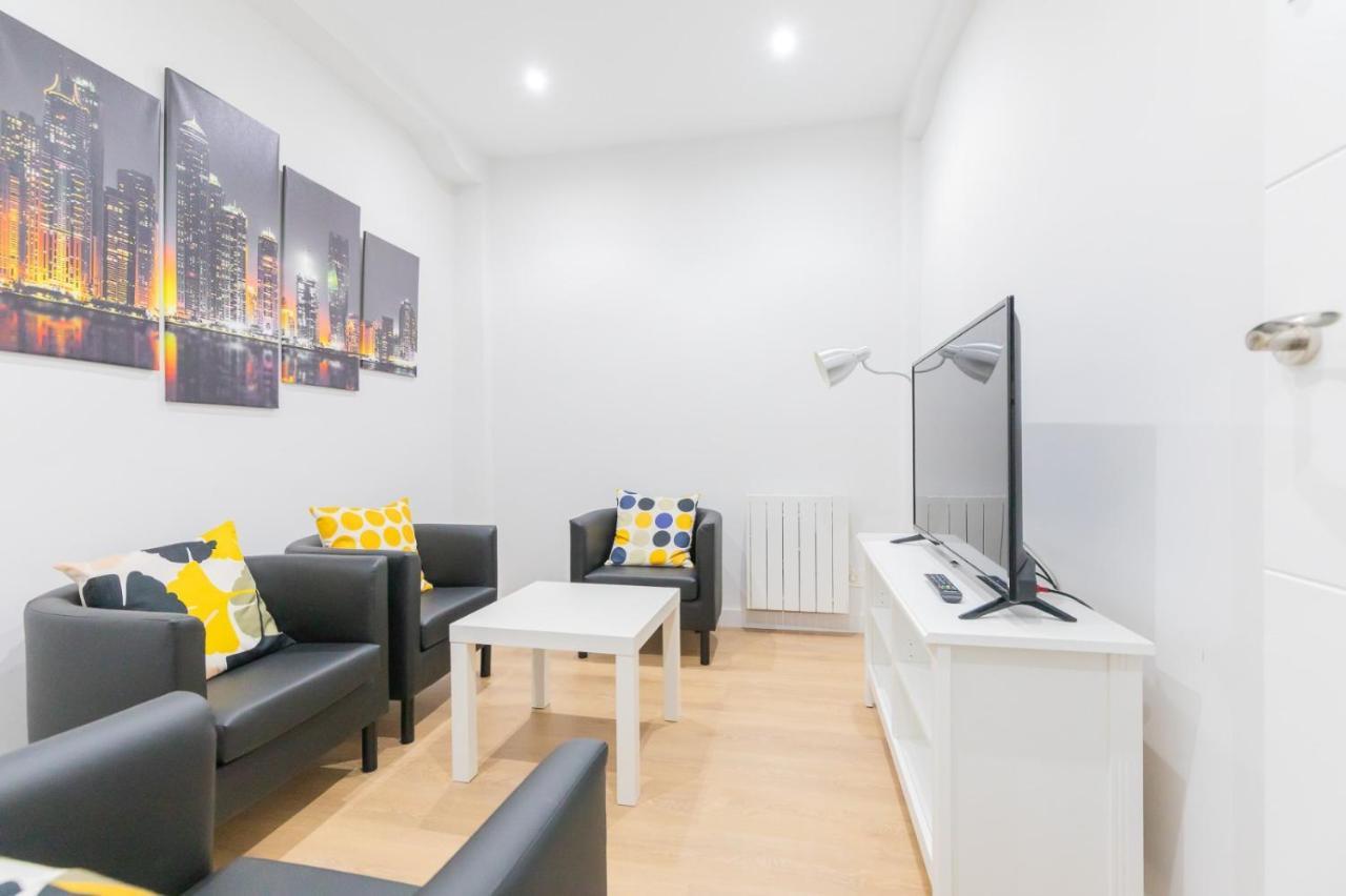 Comfy Old Town Apartment By Next Stop Bilbao Bagian luar foto