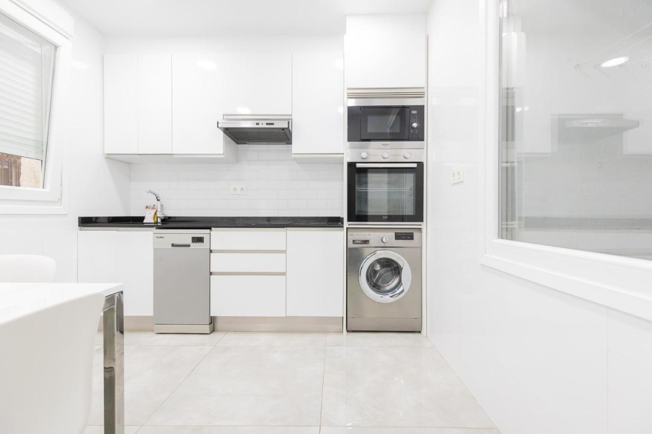 Comfy Old Town Apartment By Next Stop Bilbao Bagian luar foto