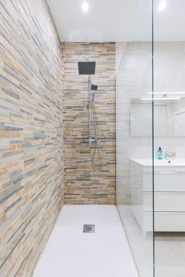 Comfy Old Town Apartment By Next Stop Bilbao Bagian luar foto